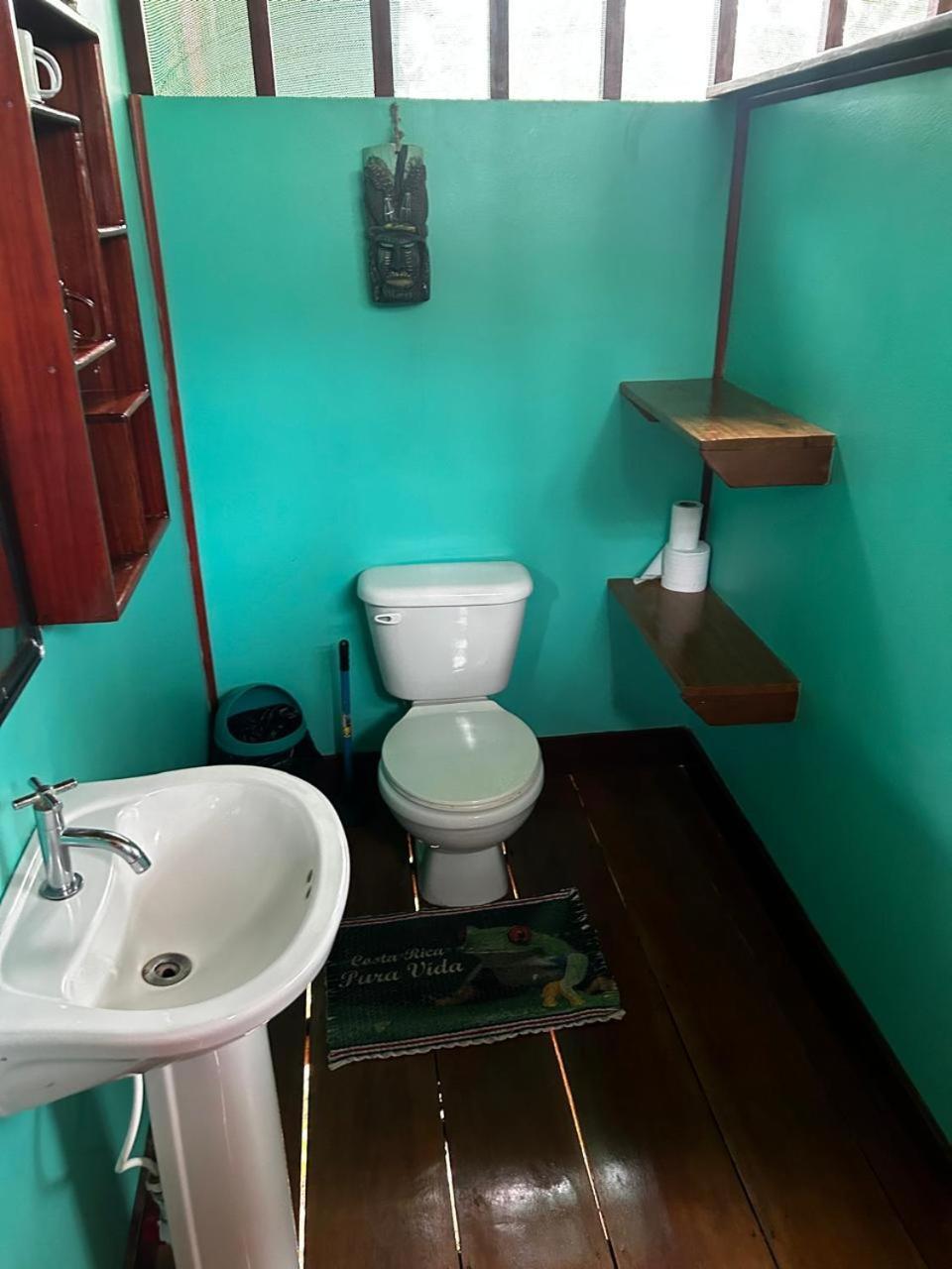 Nativos Corcovado Cabins Drakes Bay エクステリア 写真